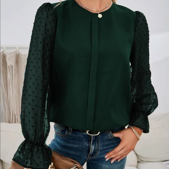 Blue Swiss dot flounce sleeve blouse - Picture 10 of 16